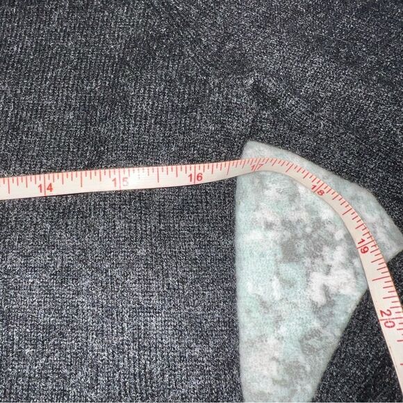 Tory Burch cashmere sweater - Picture 5 of 9